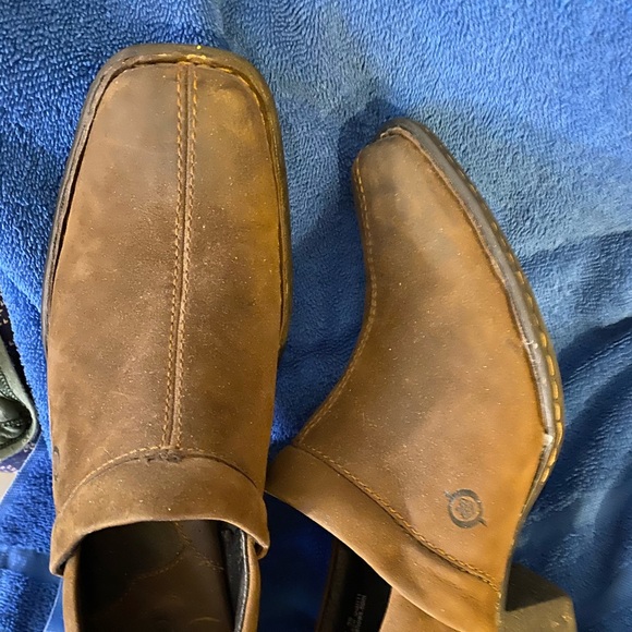 Born Shoes, Size 8 - Picture 4 of 4
